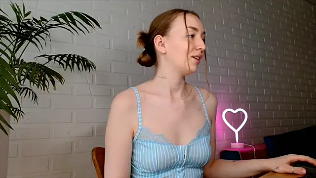 XXX chat uživo modela WhitePrincessLuna