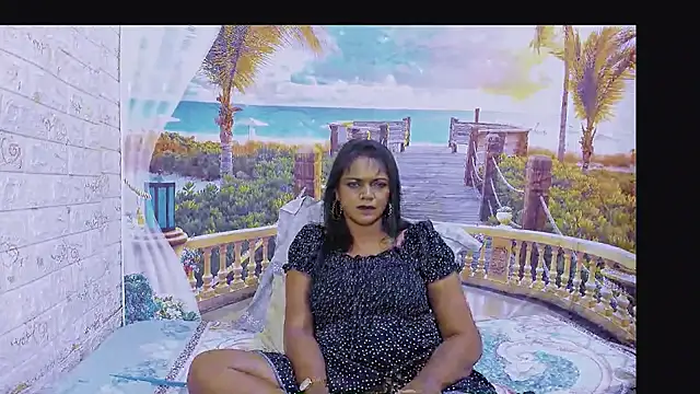 indianswtbella Adlı Modelin Canlı XXX Sohbeti