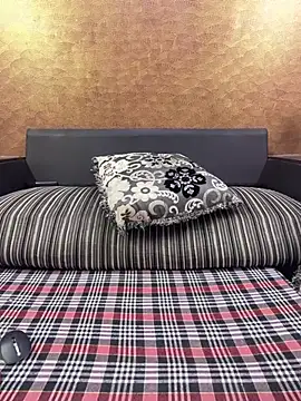 XXX chat uživo modela Curvy_GX