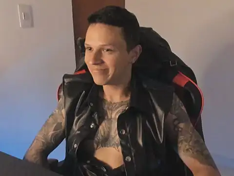 Chat XXX ao vivo de Masterdave7