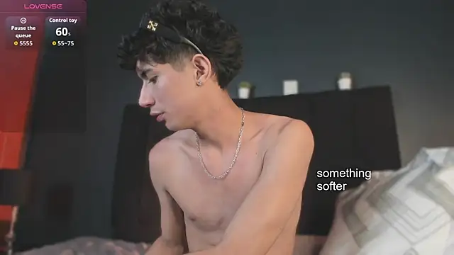 NovaaWheler élő XXX-chatje