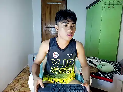 Chat XXX ao vivo de valerio_fernan