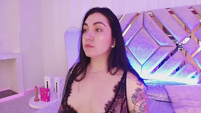 KathiaJenner Chat XXX live