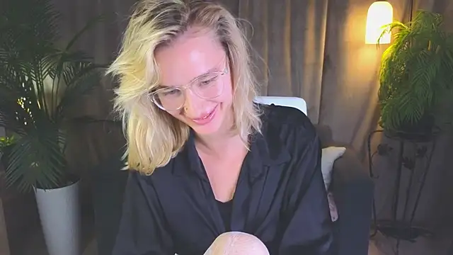 NoraMoreau Live XXX-Chat
