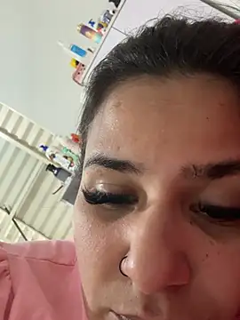 isapacheco69 Adlı Modelin Canlı XXX Sohbeti