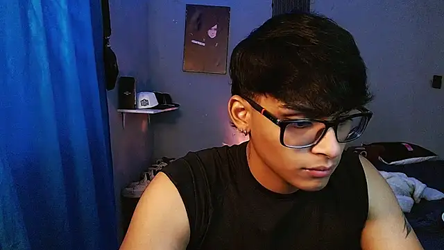 Chatroom XXX en direct de Mr_yisuzz