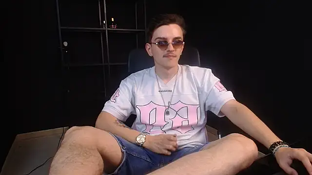 FelixStarkk – Naživo XXX chat