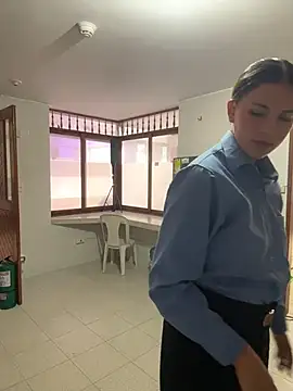 KateRousee Live XXX-chat