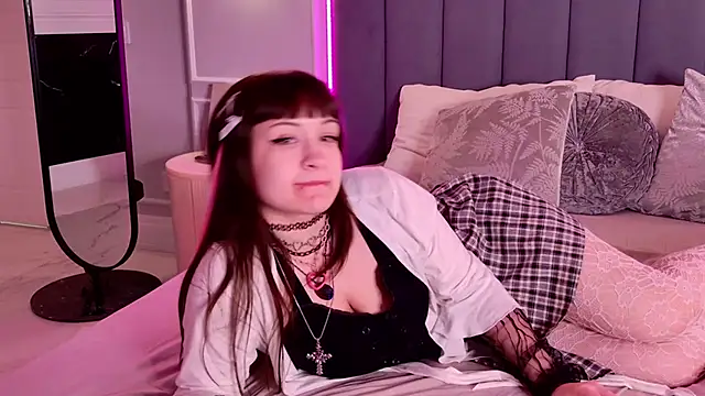 PollyCrystal Adlı Modelin Canlı XXX Sohbeti
