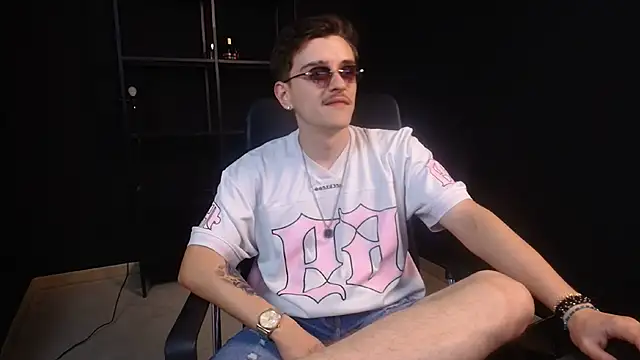 FelixStarkk Live XXX-chat