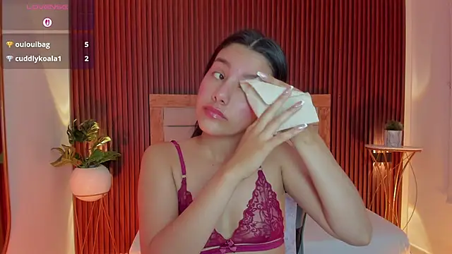 Chat +18 de kaitt_ ao vivo