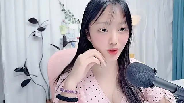 Chat +18 de Winnie666999 ao vivo