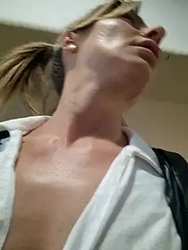 SofiaLace Live XXX-Chat