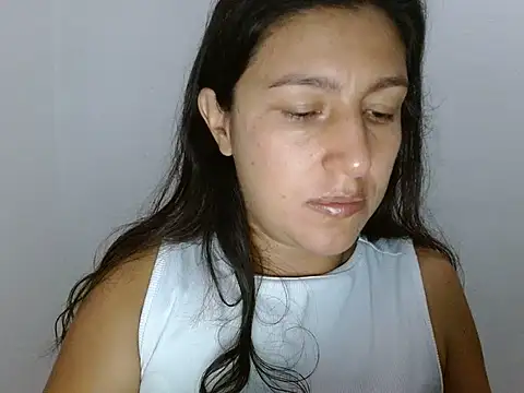SarahFriendlyn Live XXX chat