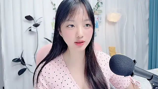 Winnie666999n Live XXX chat