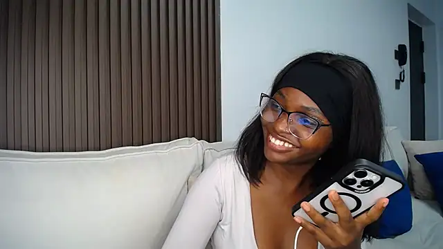 Czat XXX na żywo – Pretty_Liya08