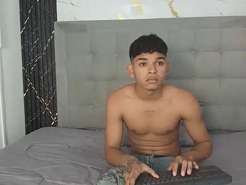 Chat XXX ao vivo de nova_mitchell7