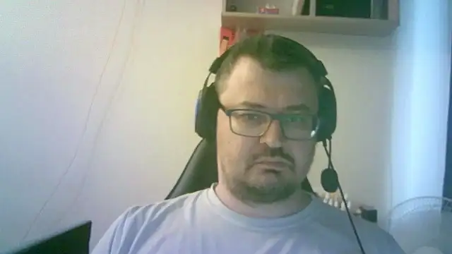 Czat XXX na żywo – SirAbuser