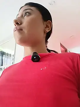 XXX chat uživo modela cloy_baby__
