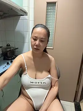 EcupLena XXX чат на живо