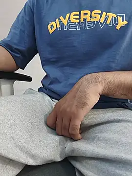 Chat +18 de 8inch_hunk19 ao vivo