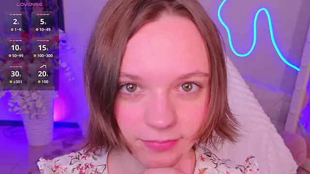 Chat XXX en directo de KiyomiRay