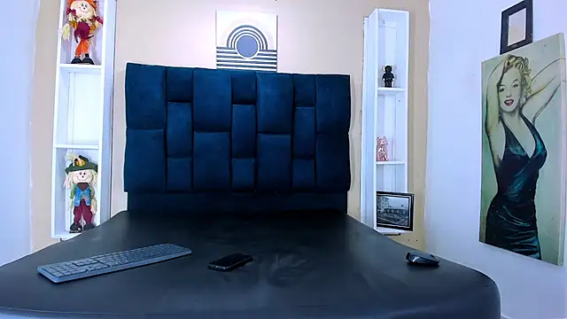 Brandon_Mark_'s Live XXX Chat