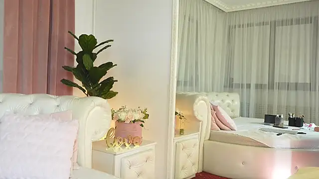 NinaCrystal1n Live XXX chat