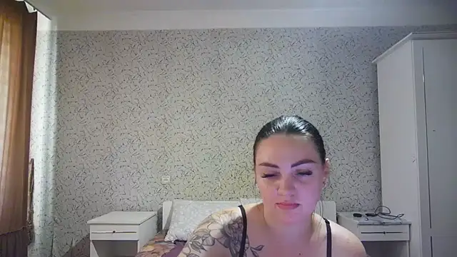 Онлайн чат XXX ElsaRay3