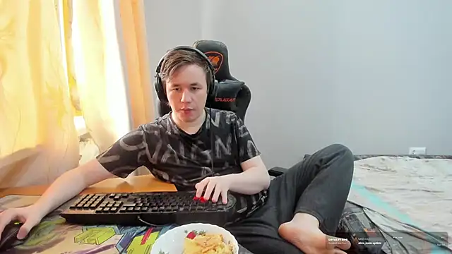 Онлайн чат XXX iliaskrislove