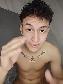 Axel_Romanov Live XXX-chat