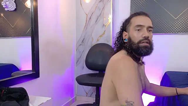 theronnyone Chat XXX in diretta