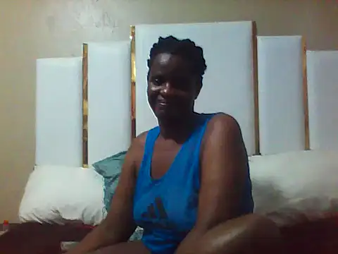 creamyhairy_puss' Live XXX Chat