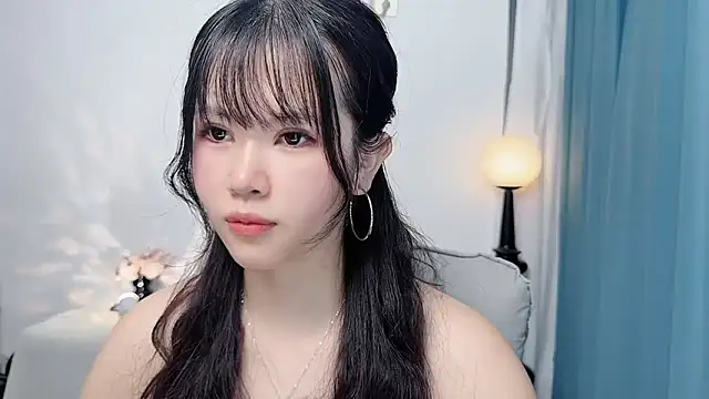 XXX chat uživo modela Celia520