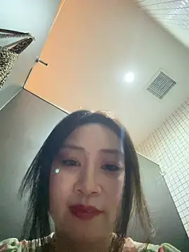 huihui_520 Adlı Modelin Canlı XXX Sohbeti