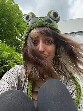 Crazy__Frog – Naživo XXX chat