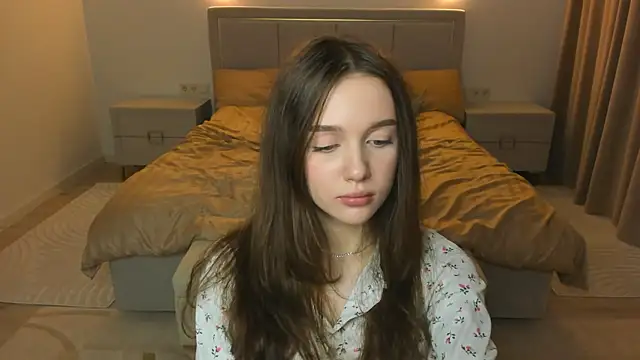 SharriSang XXX чат на живо