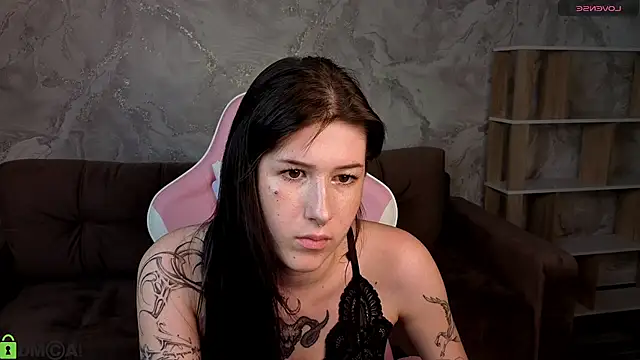 Ester_Henderson: онлайн-секс-чат