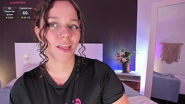 VioletPaket Chat XXX live