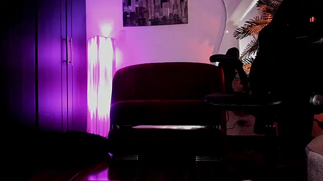 Meghan320 Live XXX-Chat