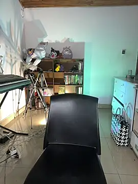 NikkiNixのライブXXXチャット