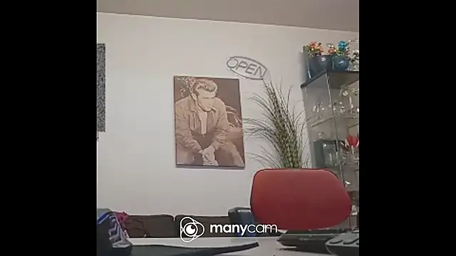der_dino30n Live XXX chat