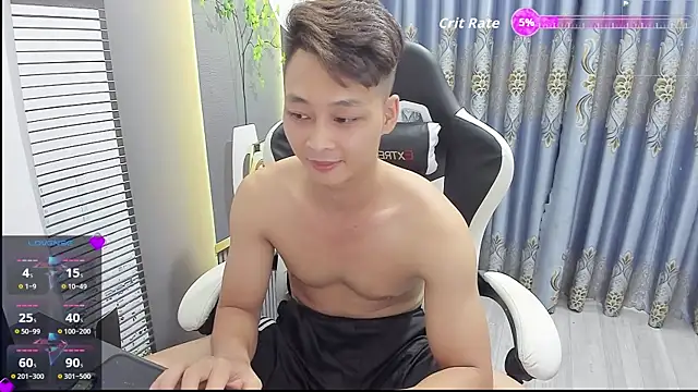 แชท XXX สดของ Naughty___asian