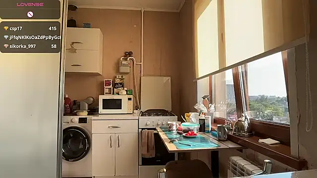 צ'אט XXX בשידור חי של AngelJeni