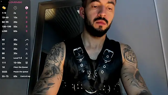 Chat +18 de MarkWalker__ ao vivo