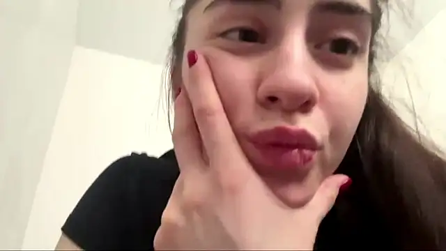 raisatdj's Live XXX Chat