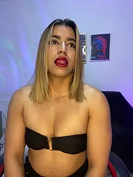Alana_Rod Adlı Modelin Canlı XXX Sohbeti