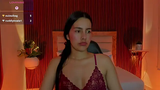 צ'אט XXX בשידור חי של kaitt_