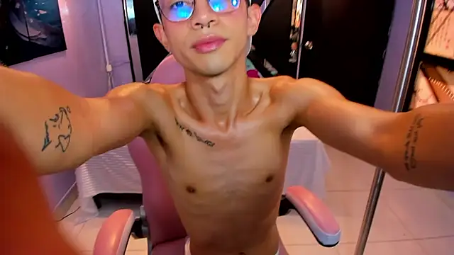 LiamHeatx – Live XXX-chat