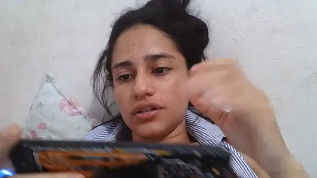 XXX chat uživo modela girl_tits